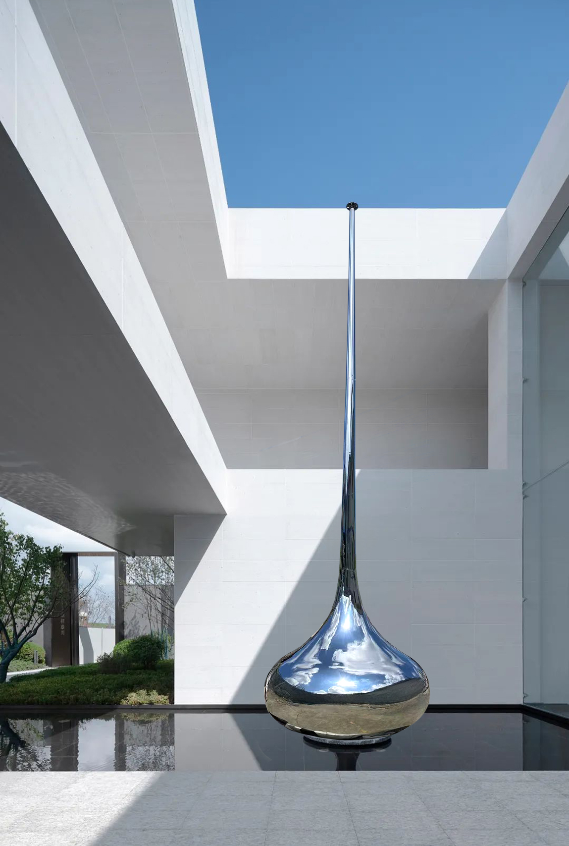 stainless steel outdoor sculpture